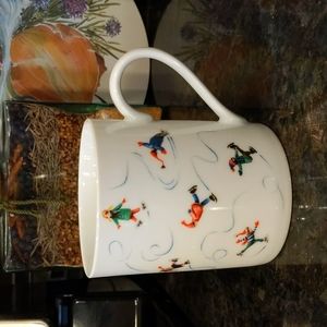 Christmas Village 2002 Living Quarters Coffee Tea Mug Ice Skaters